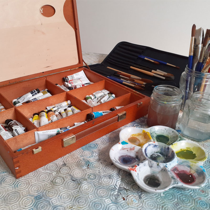Box of paints